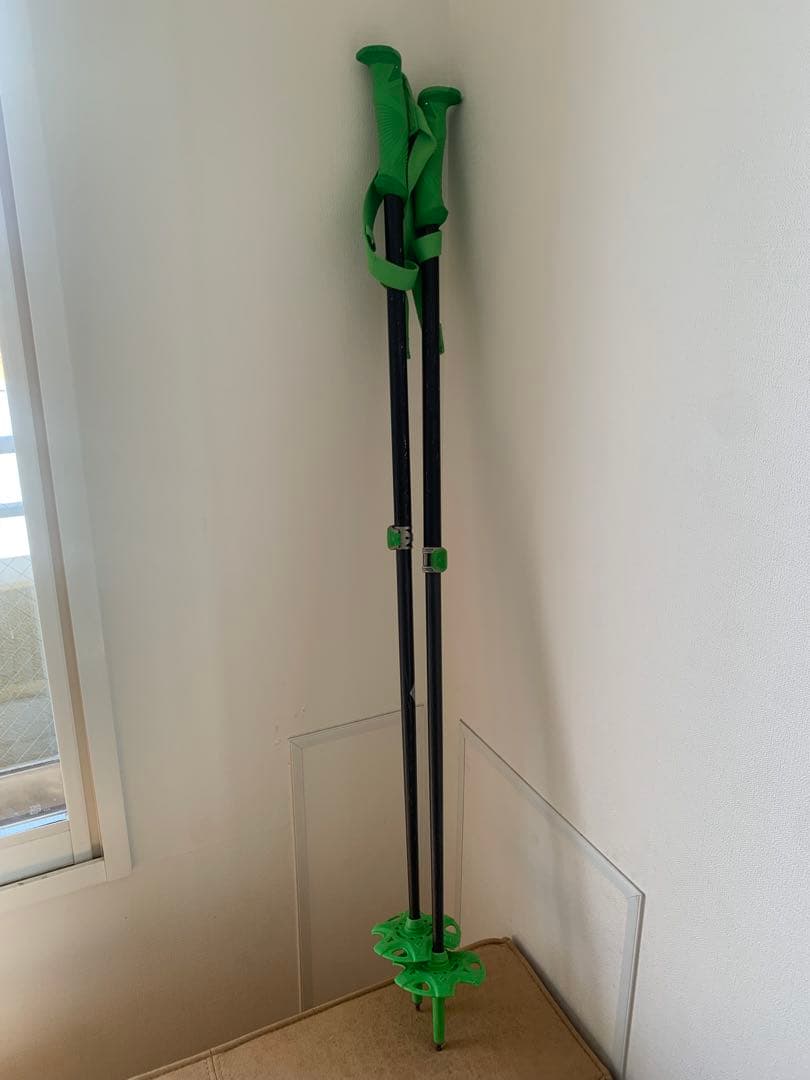 ブラックダイアモンド　カーボンポール 100-125cm伸縮可能