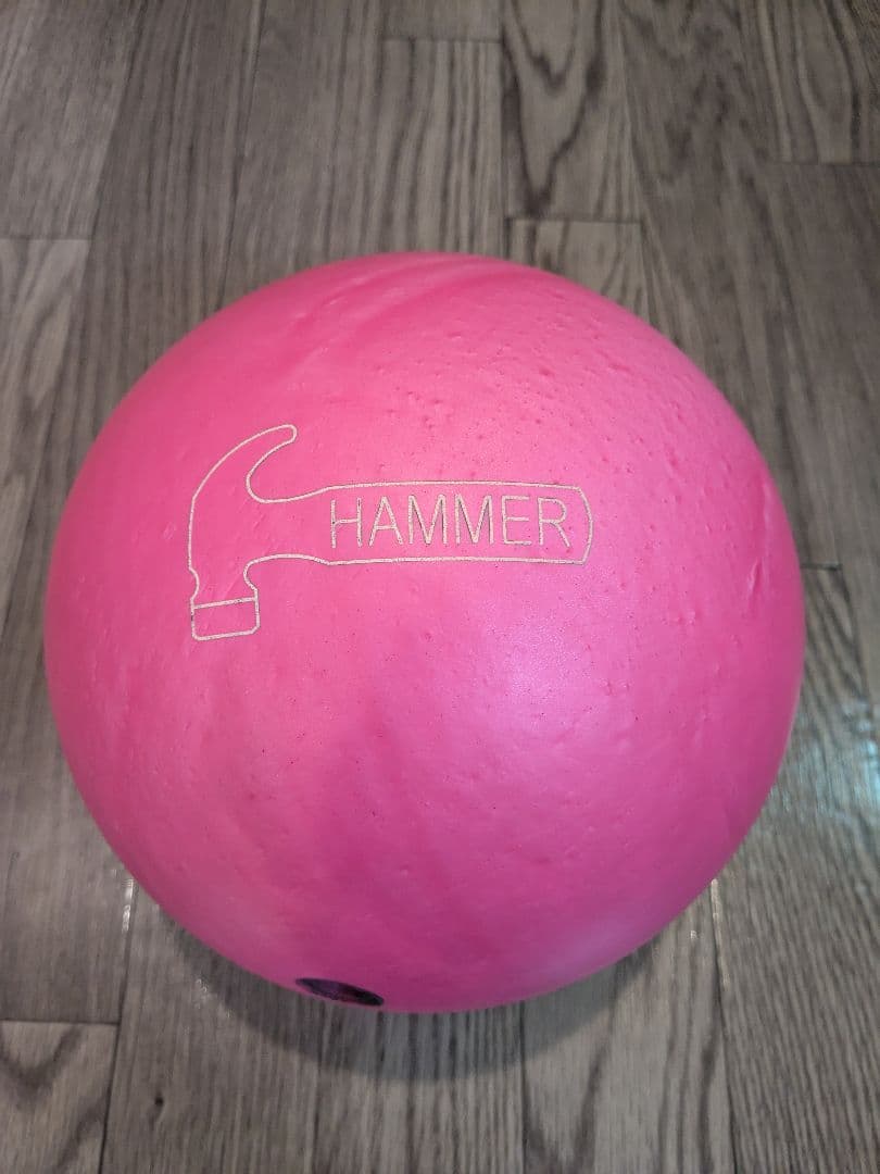 ブラックウィドウ　ピンクウレタン　ボウリングボール　13ポンド