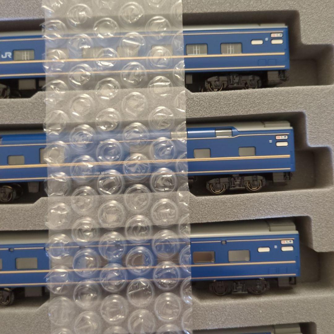 KATO 10-831・10-832 24系寝特急 北斗星（デラックス編成セット