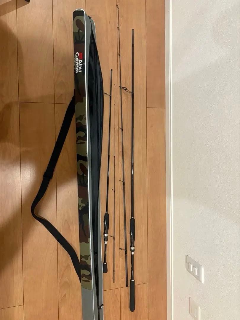 ロッド2本 ケース付き　シマノ　アブガルシア