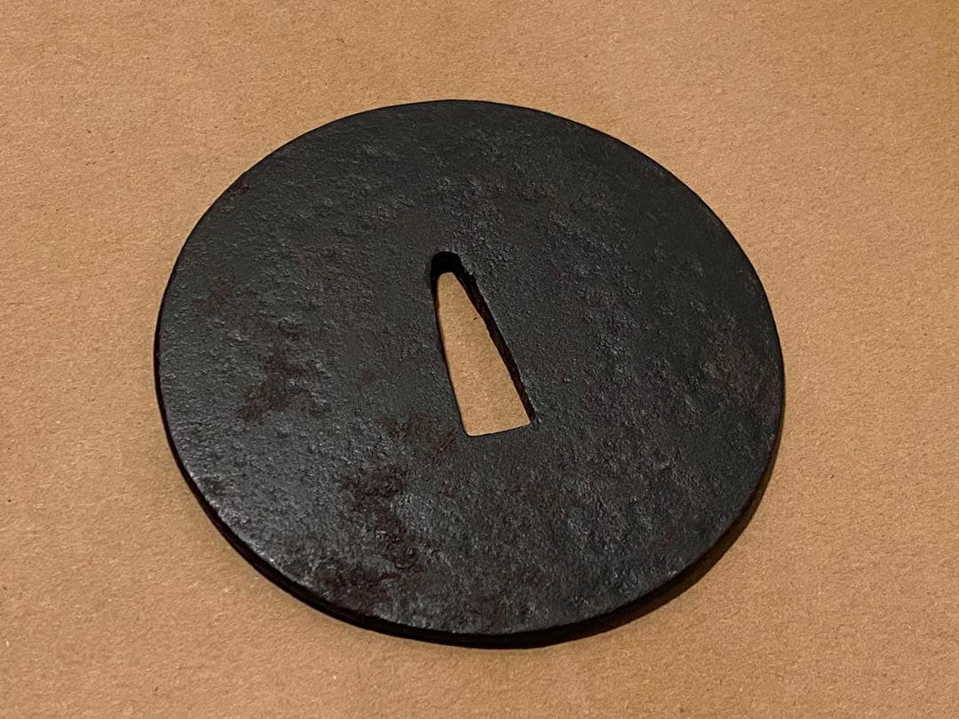 刀装具　鉄鍔　鐔　③ 武具　刀