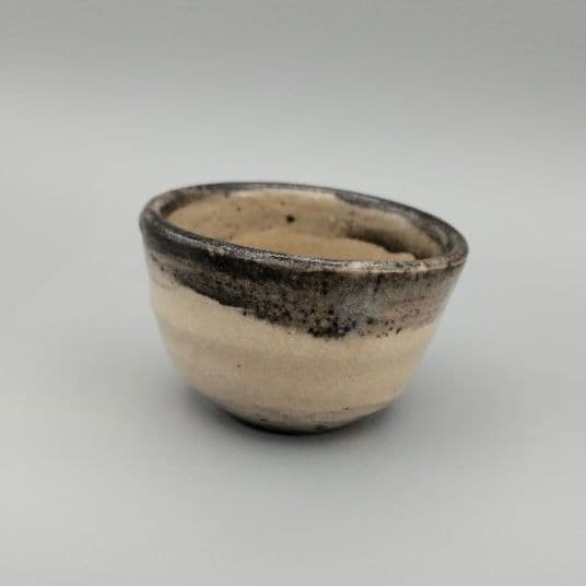 小山富士夫(古山子)　酒觴(呉須刷毛目)