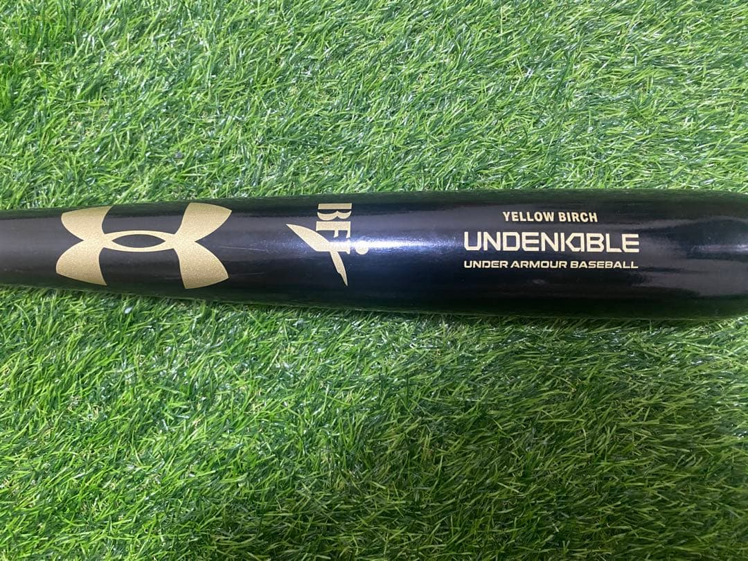 Kuro柳田悠岐モデル 84cm 890g 硬式木製バット イエローバーチ