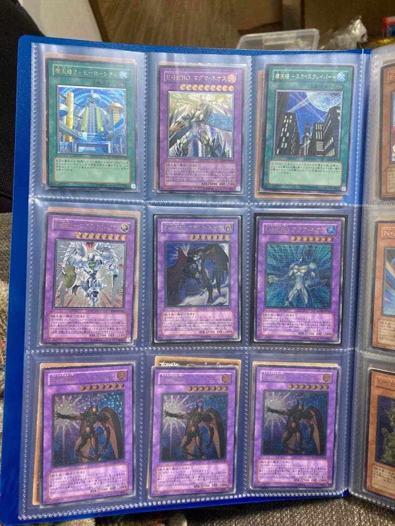 遊戯王4期中心レリーフ70枚