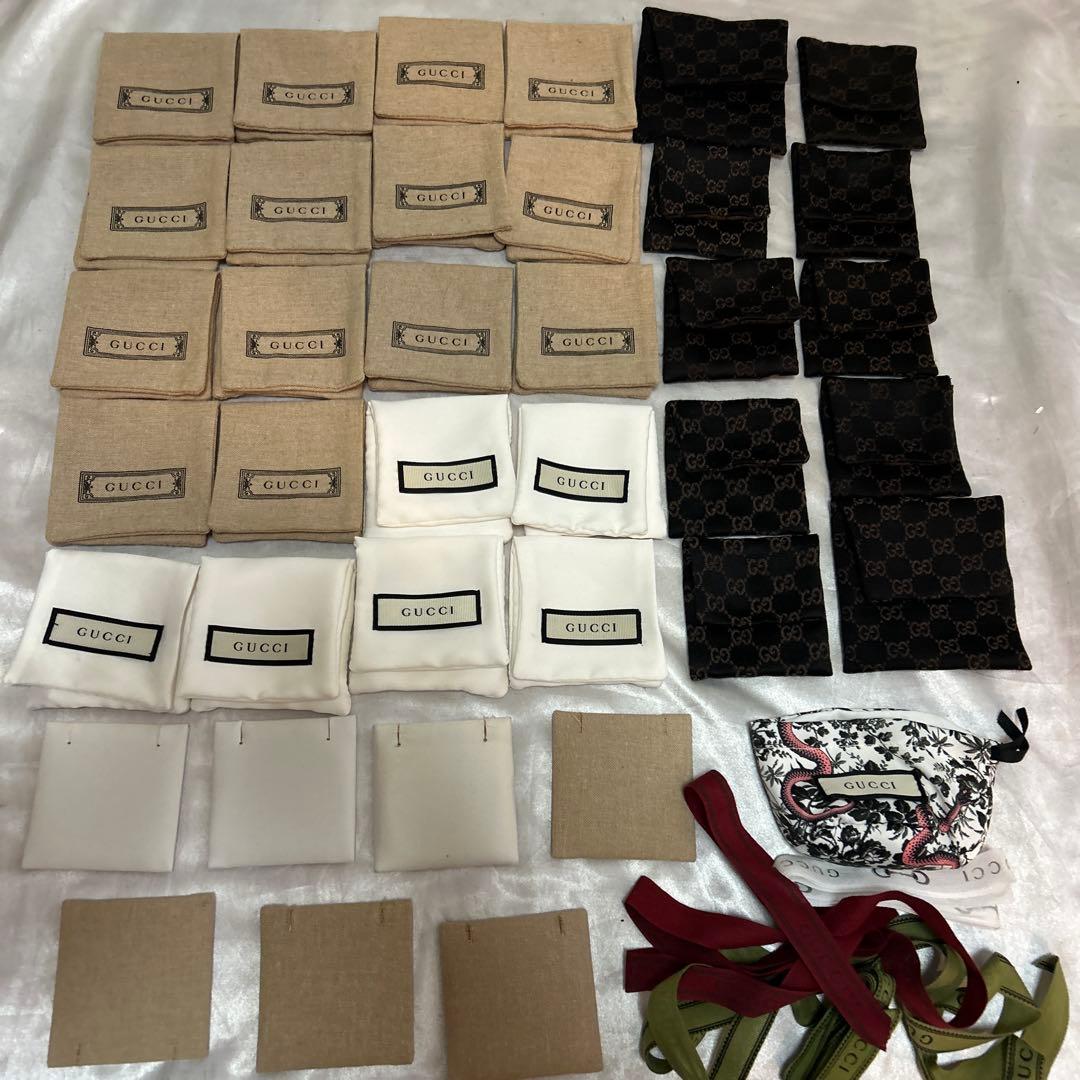 38点GUCCI グッチアクセサリーケース保存袋＋リボン
