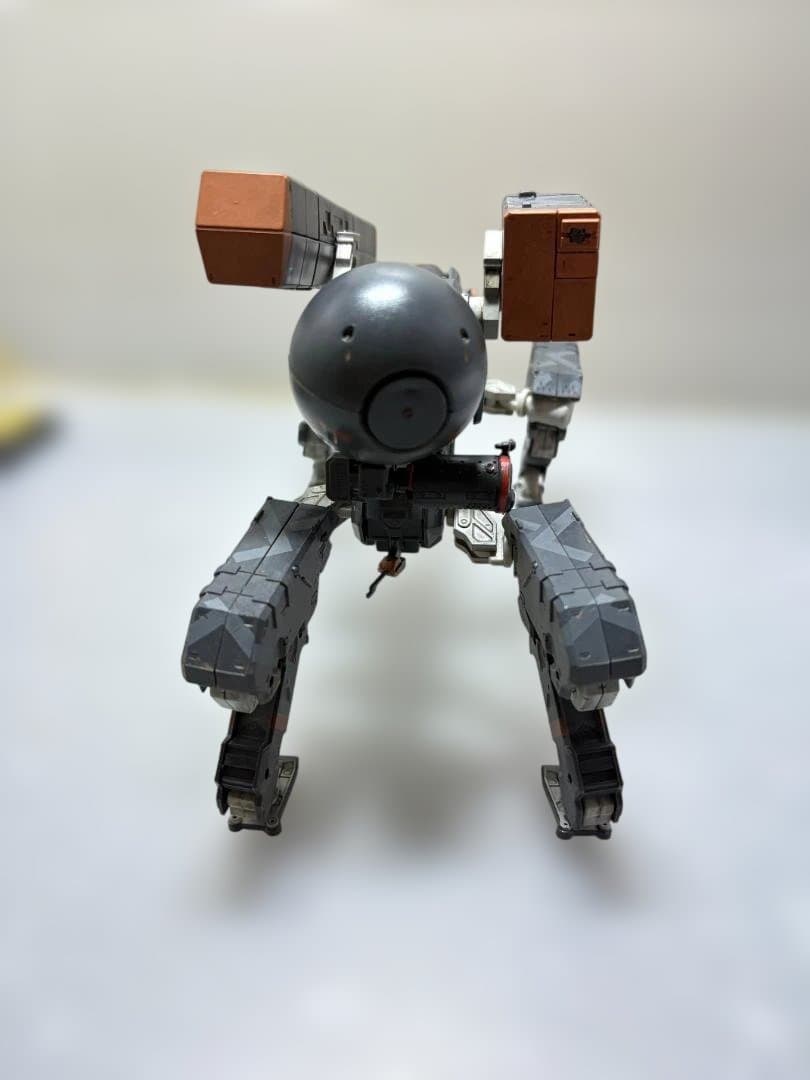 メタルギアソリッド ピースウォーカー PLAY ARTS改 BASILISK