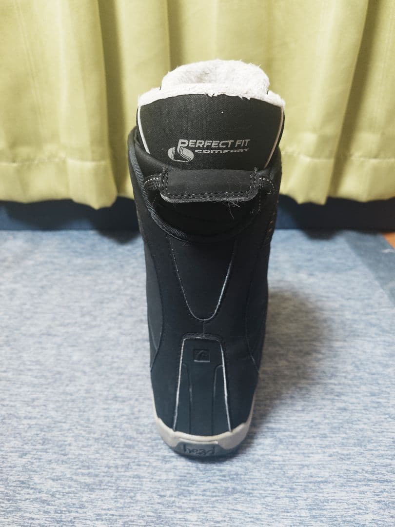 スノーボードブーツ 黒 ダイヤル式 29cm