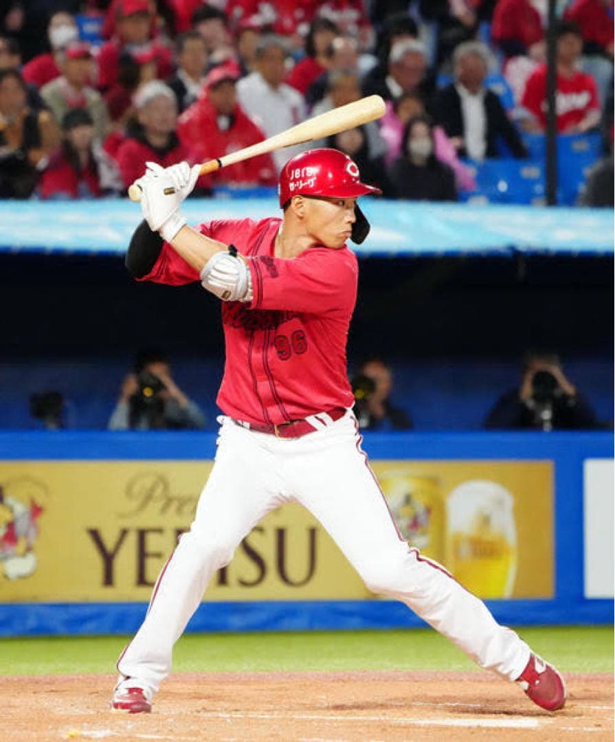 広島カープ　中村奨成 #96　バット NPBマーク 支給品　実使用　【新品】