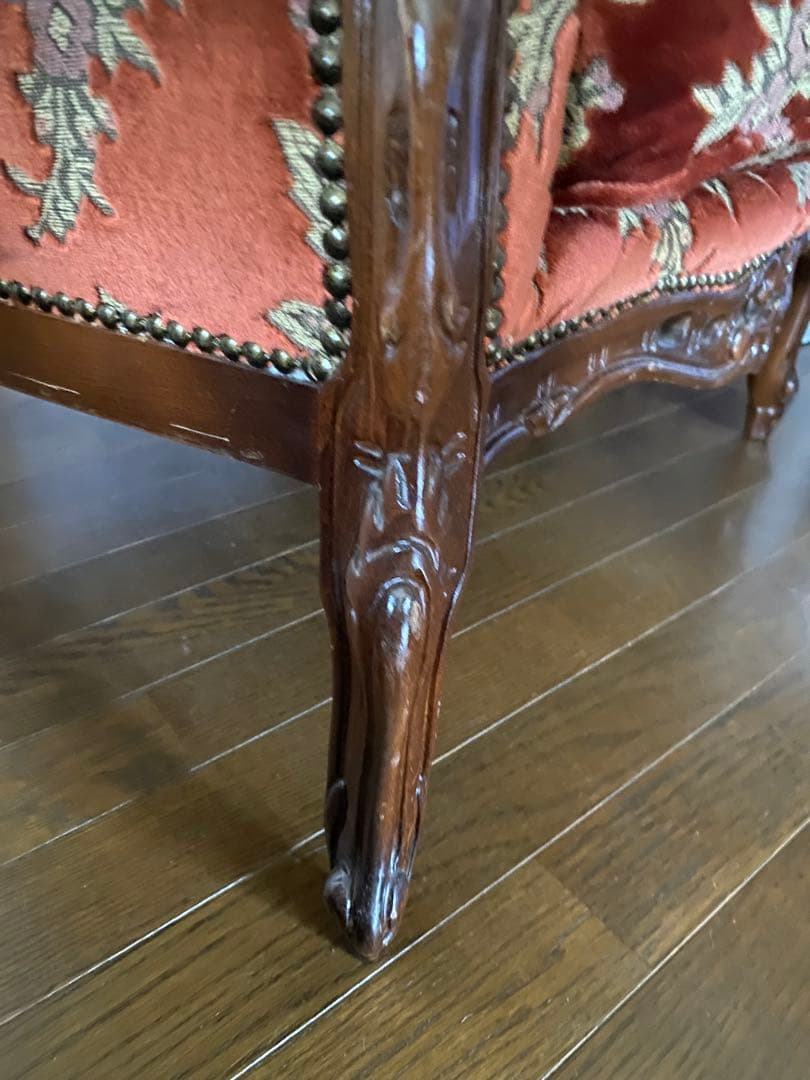 金華山　イタリア　クラシック赤色ベルベットアームソファ