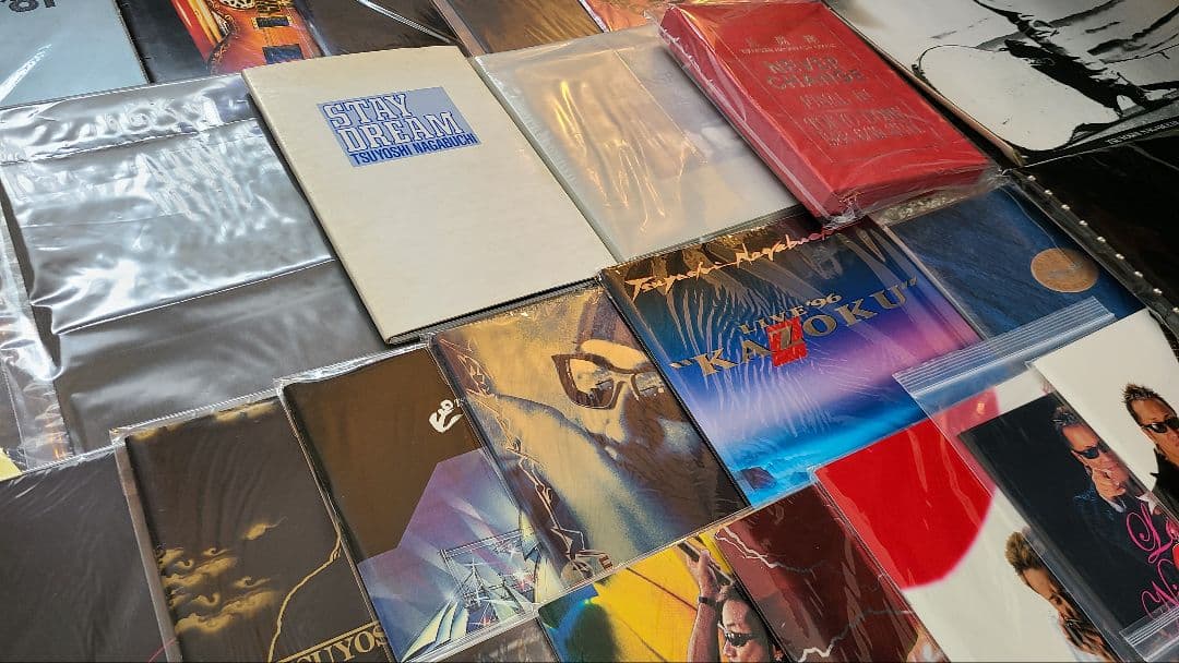 長渕剛　歴代コンサートパンフ (OH!ツアーまで約45年間分)