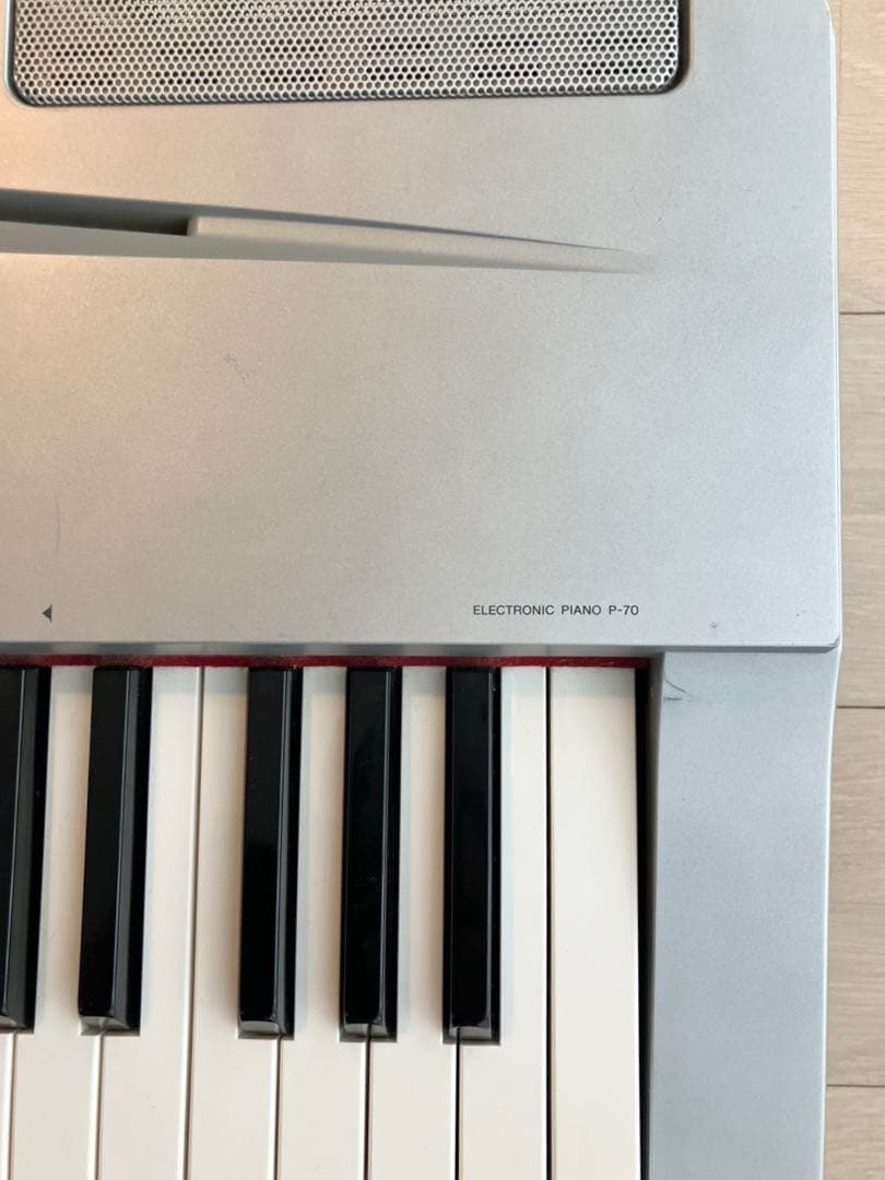 電子ピアノ 88鍵盤 譜面立て付き
