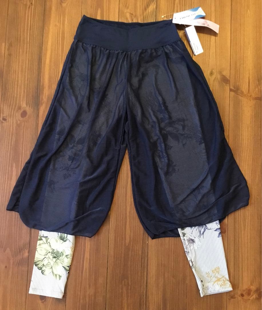 チャコット◆レイヤードガウチョパンツ◆サイズS