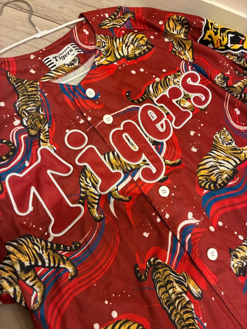 阪神タイガース 2024 デザインユニフォーム 波と虎 サイズO