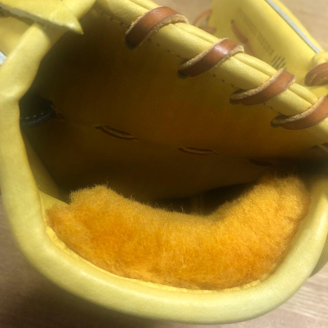 Mizuno 硬式グローブ イエロー 内野手モデル