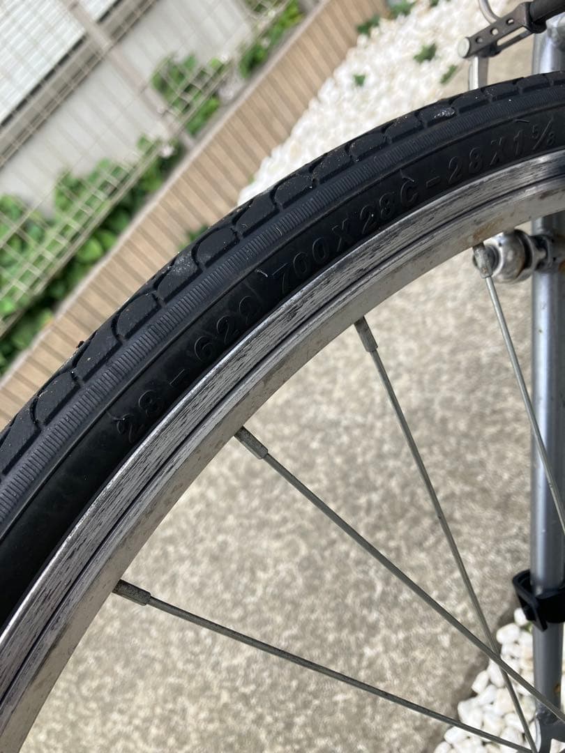 イノベーター　クロスバイク 自転車　28インチ