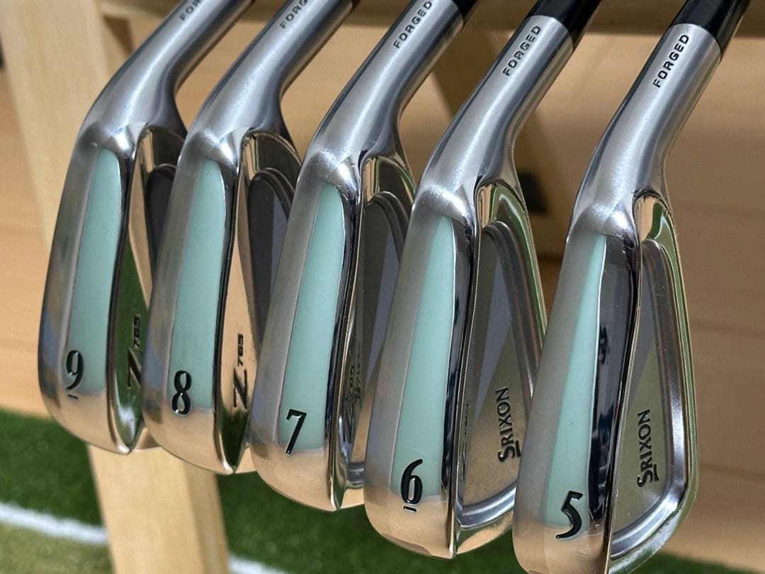 【美品】スリクソンZ765 5番〜9番アイアン5本セット DG DST S200