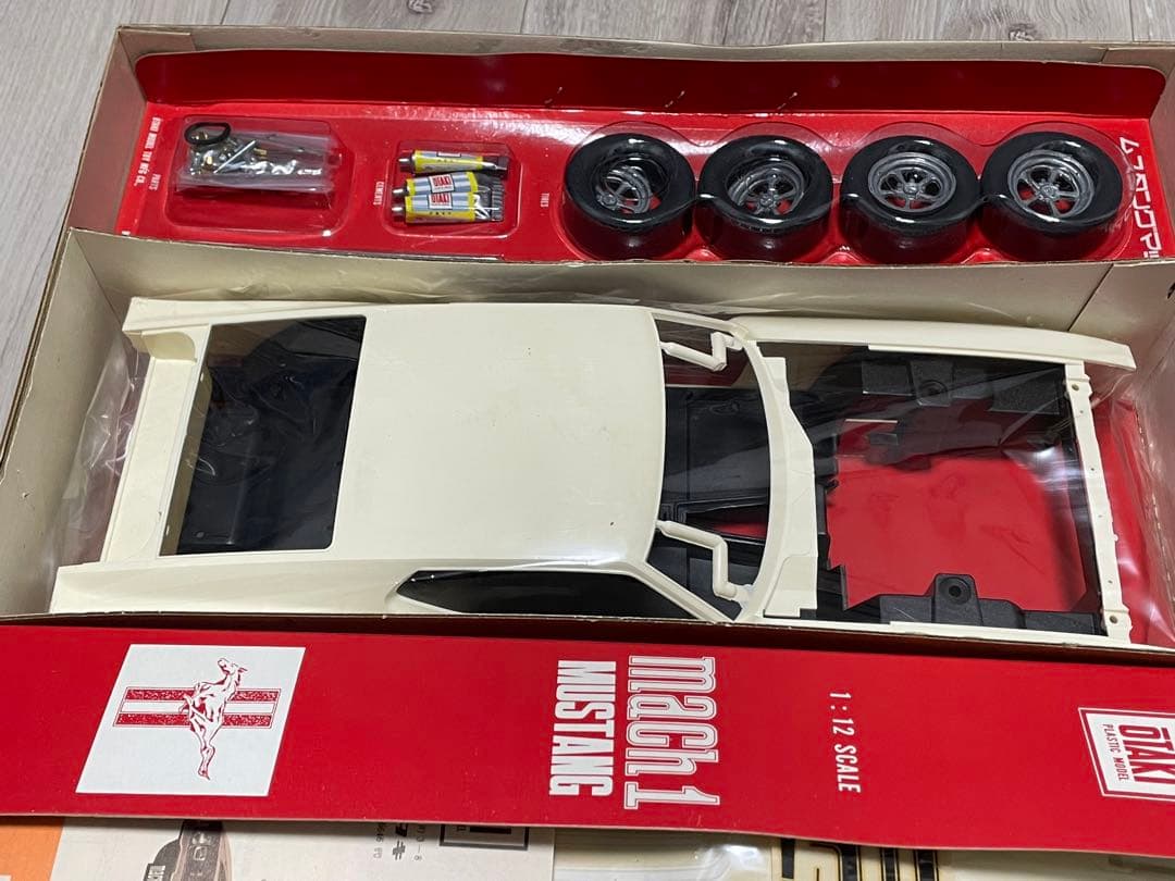 希少　レトロ　OTAKI　1/12　ムスタングマッハ1