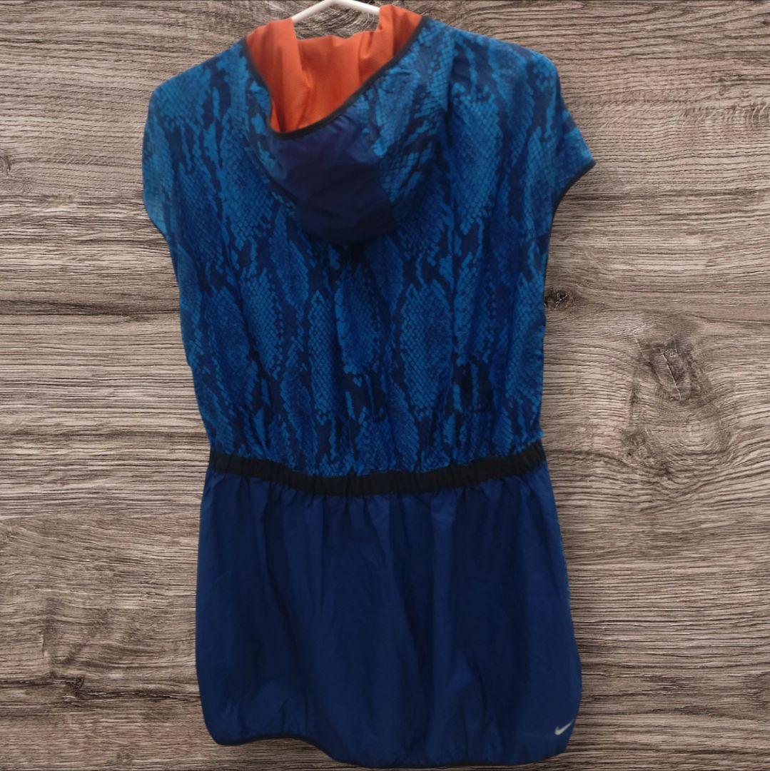 NIKE　GYAKUSOU フード付きベスト Sサイズ