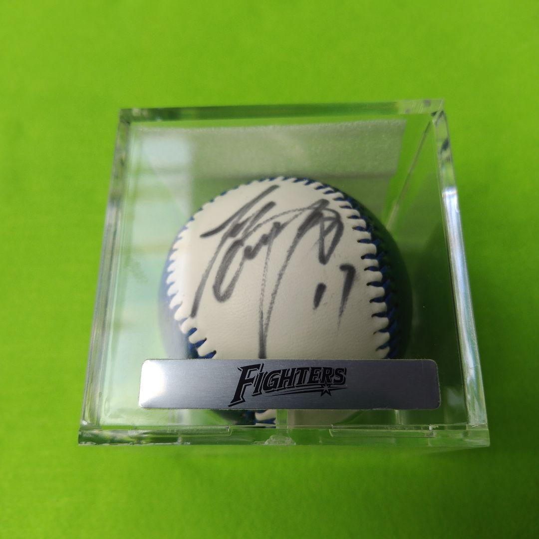 レア限定品、大谷翔平選手の直筆サインボールケース付です