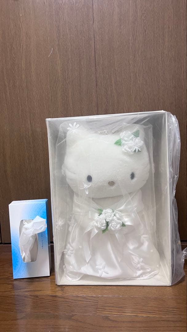 キティちゃん ウェディングドール