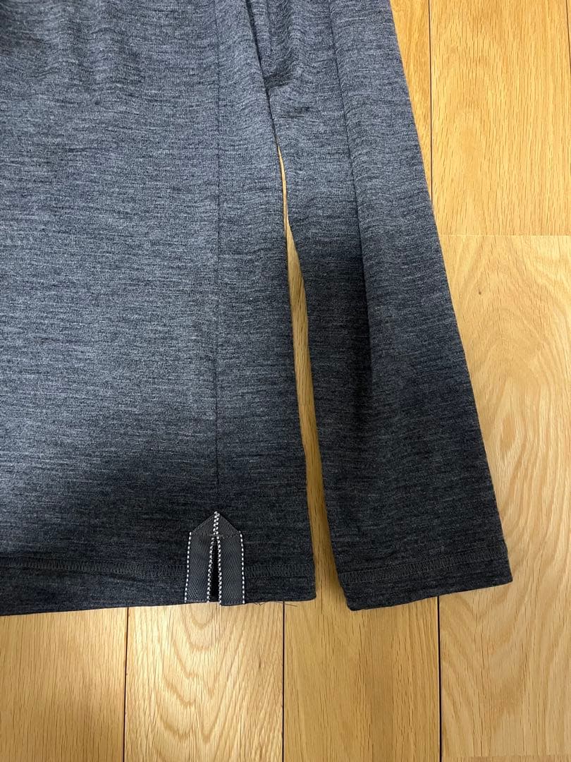 BRIEFING ダークグレー ハイネックシャツ