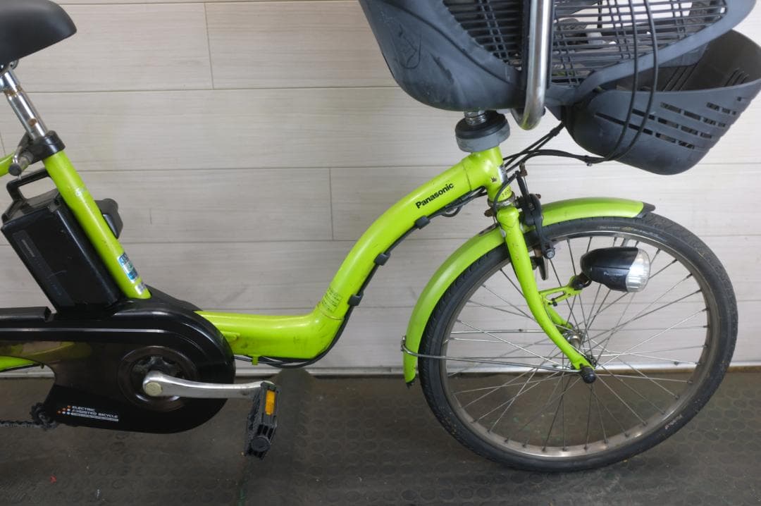 カ*リ様 新基準　パナ　 ギュット　20インチ　3段　6.6Ah（5点灯）充電器