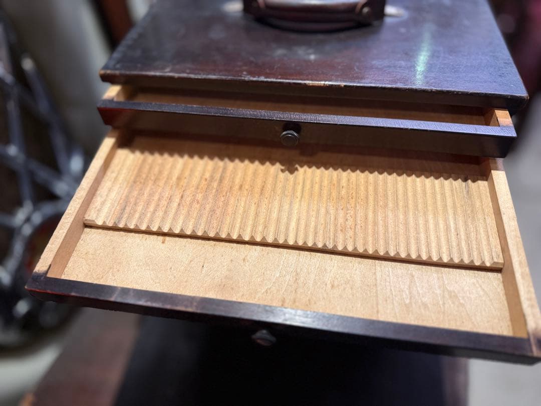 大正時代からの歯医者さん宅〜デンタルボックス(道具入れ)