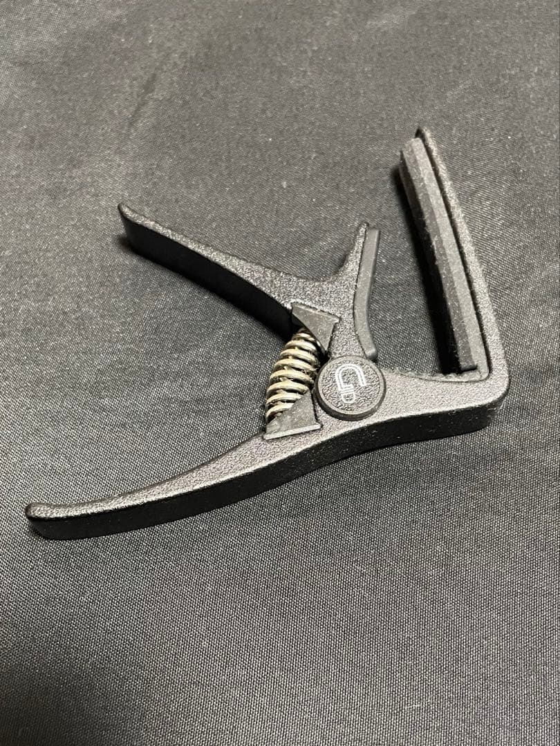 【美品】Fender アコースティックギター　ギターケース・カポ付属