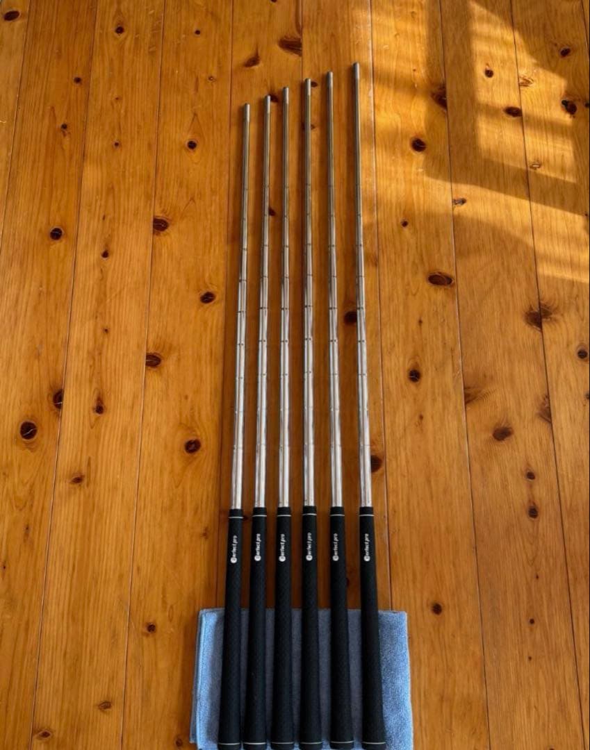 スパイン調整済トゥルーテンパー　DG X100 パラレル　5i 〜 PW ６本