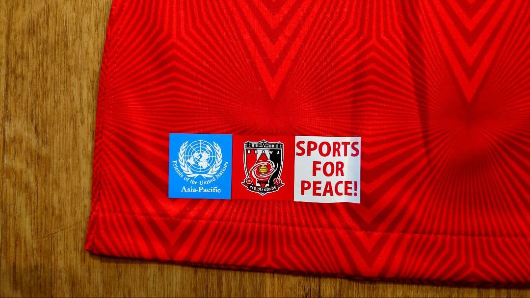 浦和レッズ　2023　オーセンティック　ユニフォーム　小泉佳穂　ホーム