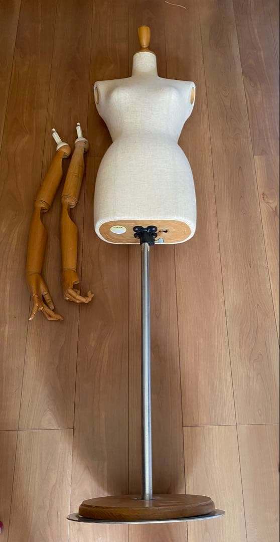 トルソー　 木製アーム付き（難あり）