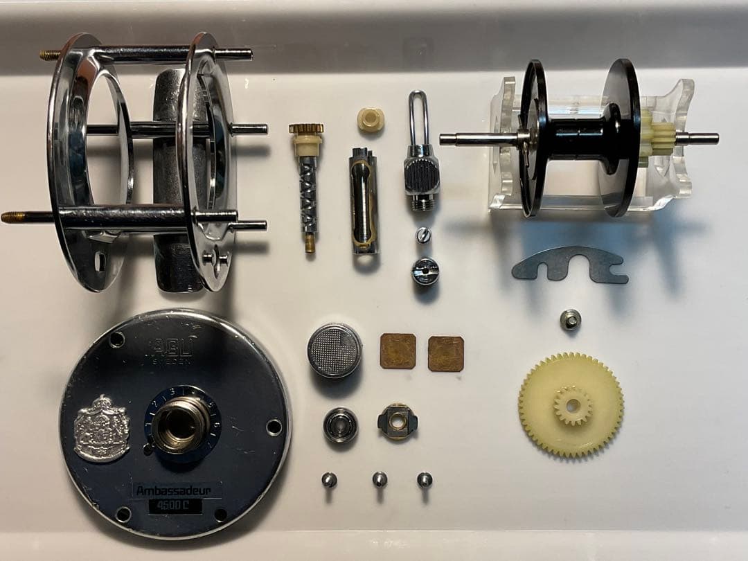 ABU アンバサダー 4500C メンテ済 フレーム修正済