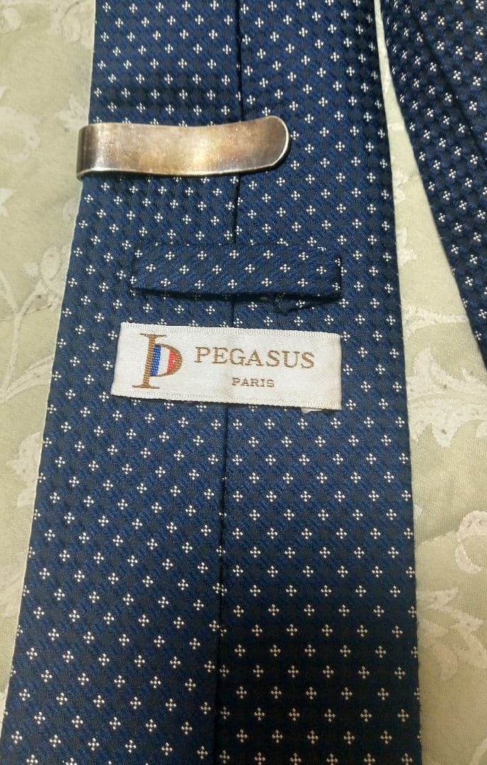 四川軍政府銀貨　ネクタイピン