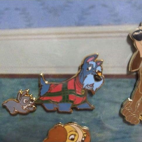 海外 ディズニー WDW ピンバッジ わんわん物語 レディ トランプ ピンバッチ