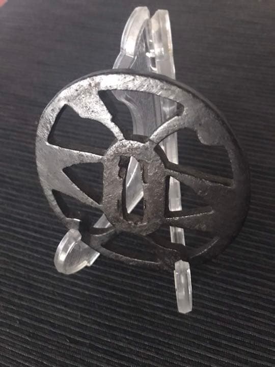 鍔　尾張鍔　風神雷太鼓　大刀用鉄鍔　古鍔