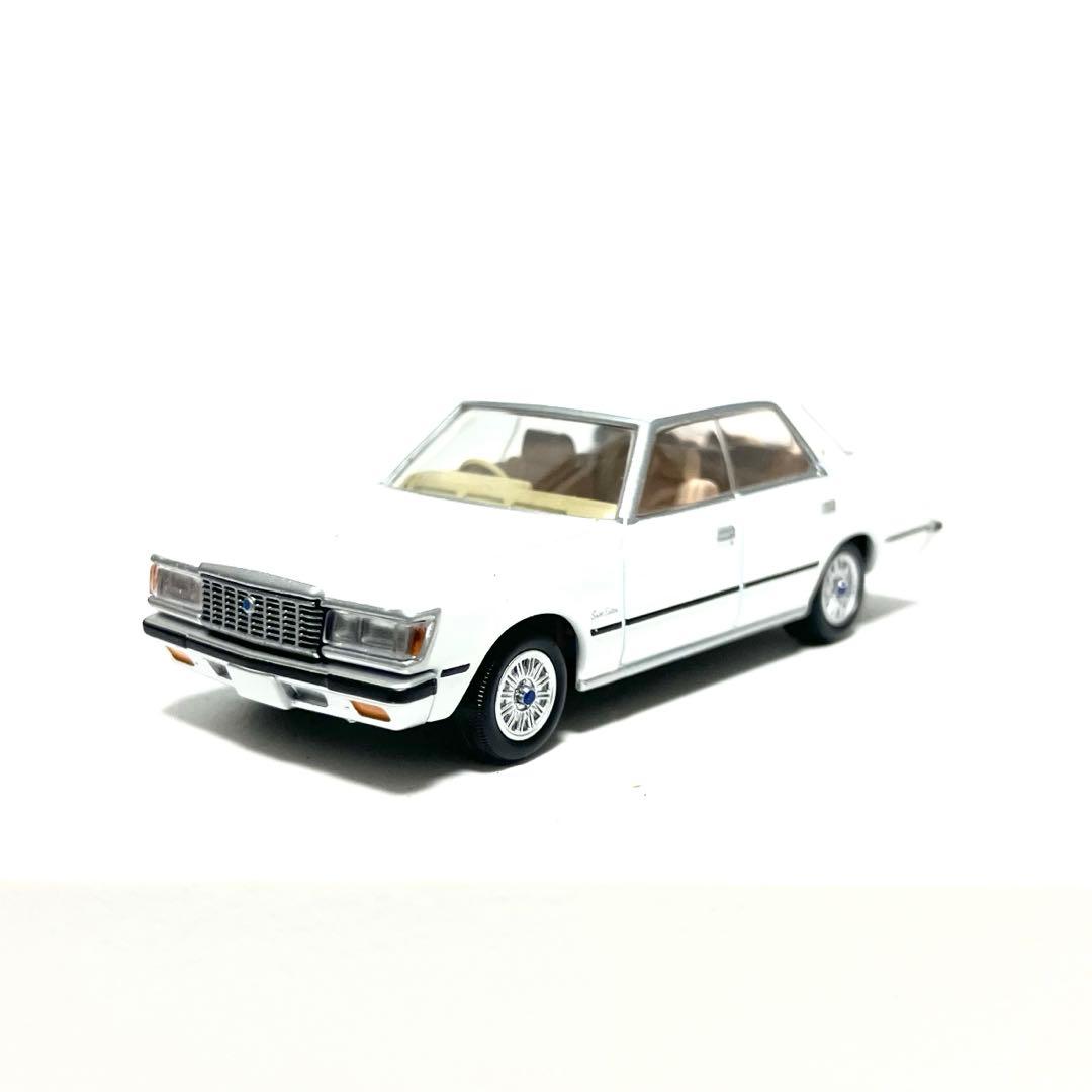 トミカリミテッド クラウン4DRハードトップ