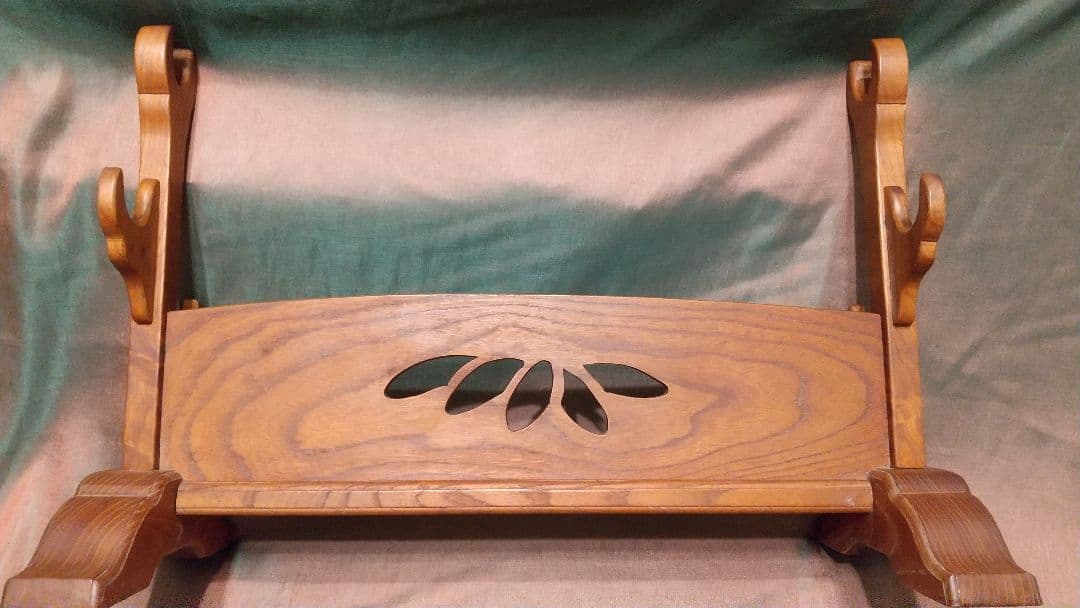 【木目三本掛け】刀掛け 三本掛け 刀台 刀置き 刀台座 スタンド 家紋 日本刀