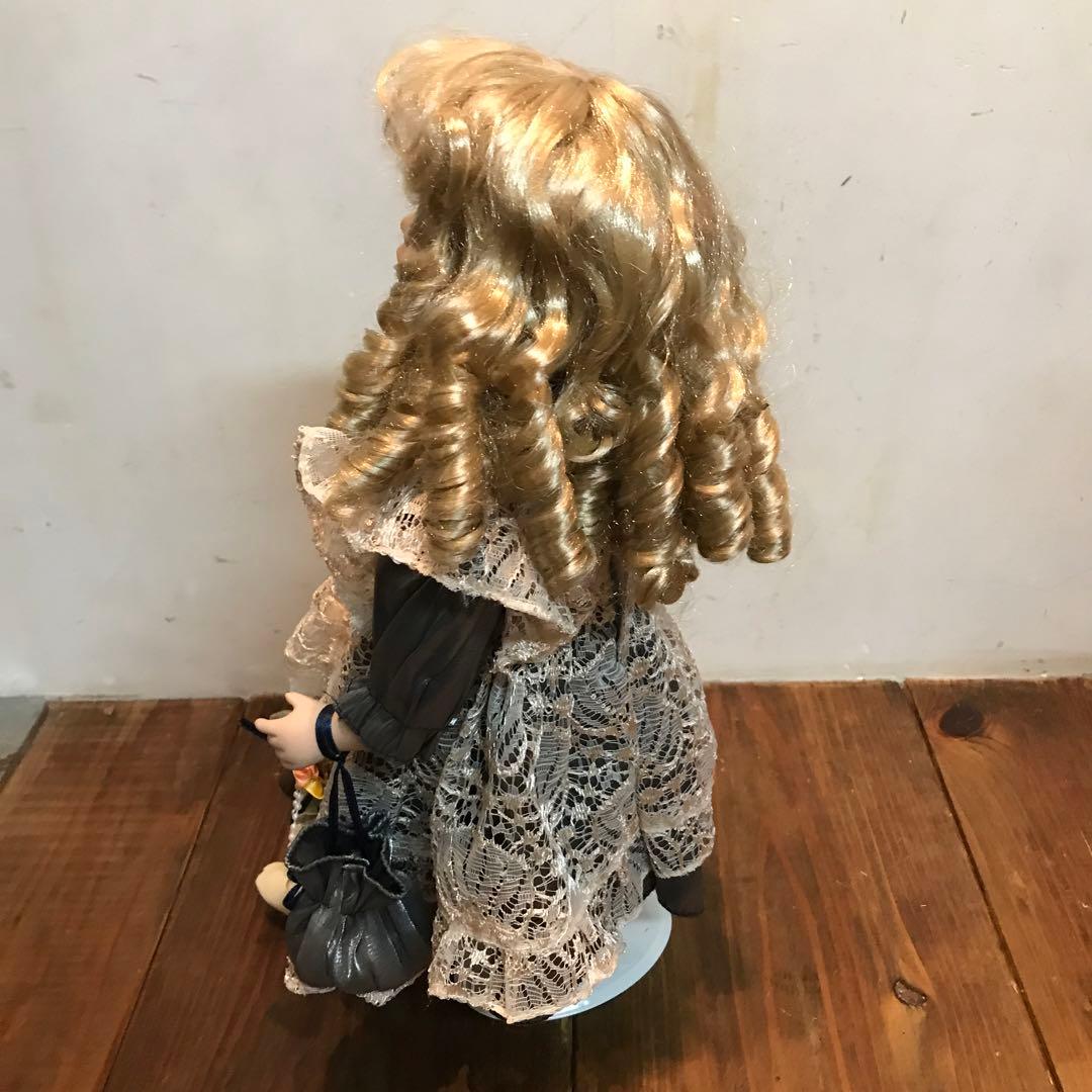 美品　ドール　ヴィンテージ　西洋人形　丁寧なつくり　表情が可愛いらしい