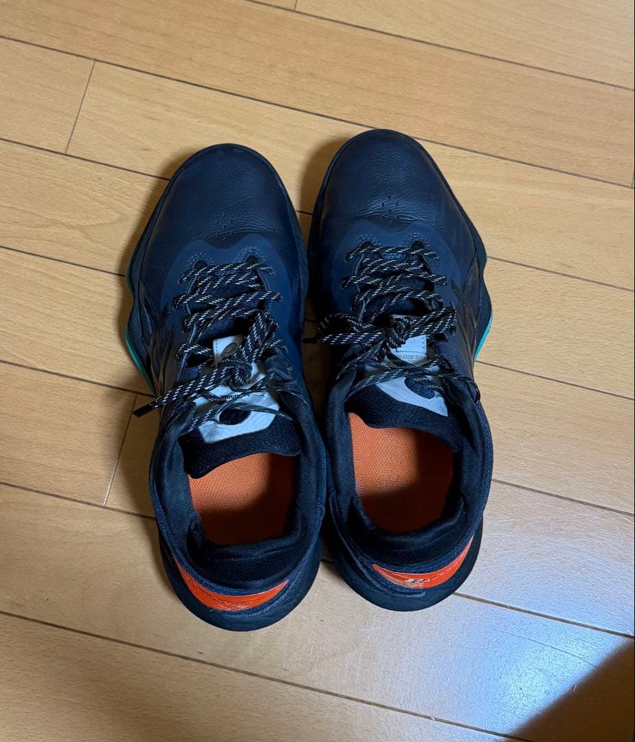 ballaholic ASICS ノヴァサーズ