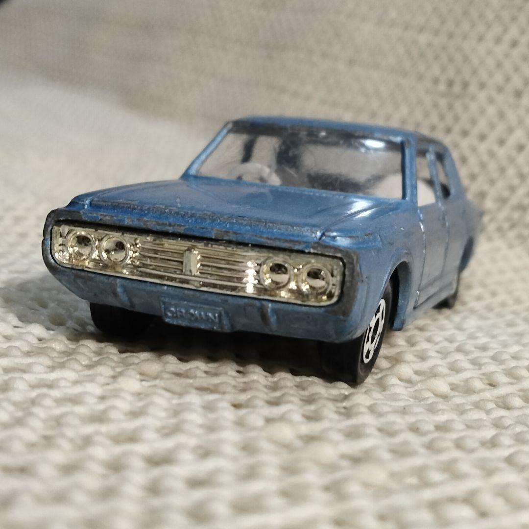 ★商談中★　5682 トミカ トヨタニュークラウン 1/65 塗装剥げあり
