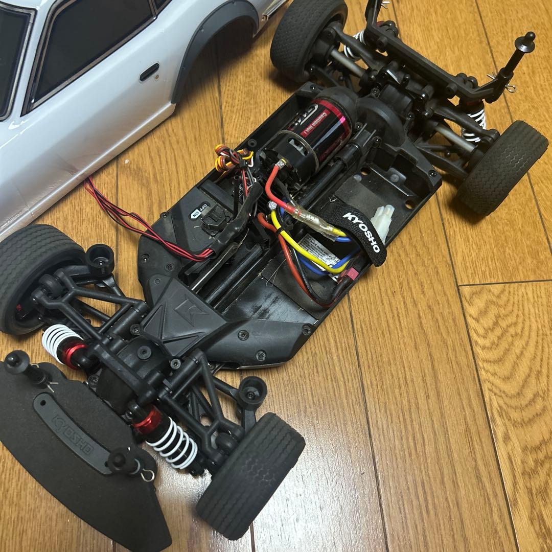 京商　フェーザーMK2 240Z レディセット