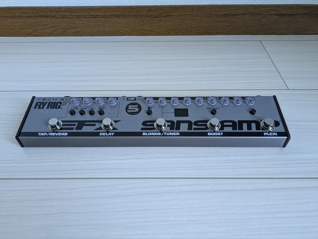 ギター TECH21 FLY RIG 5 V2