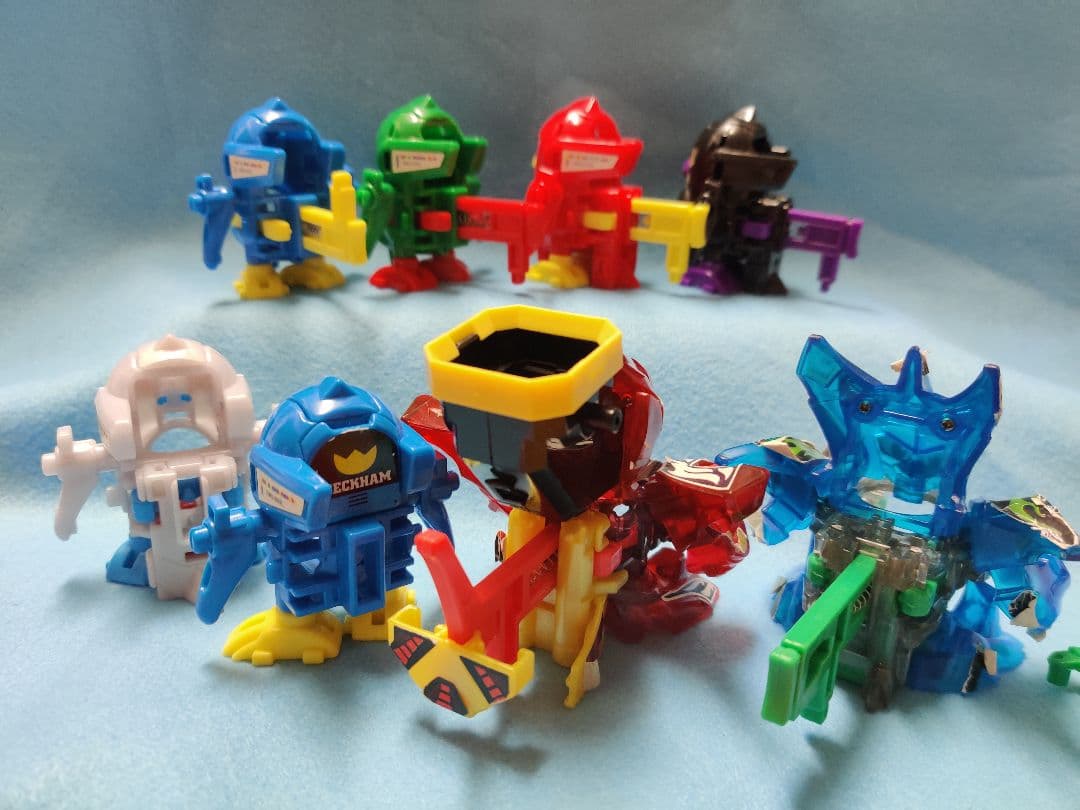 懐かしいビーダマン8体セット