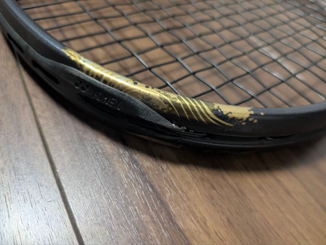 送料込みヨネックス　ジオブレイク80ｓ　新色