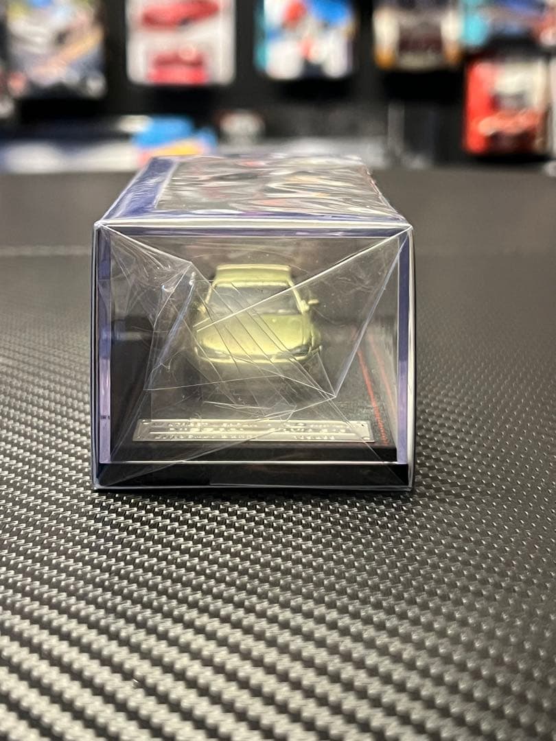 ミニカー STREET WEAPON 1/64 SILVIA S15