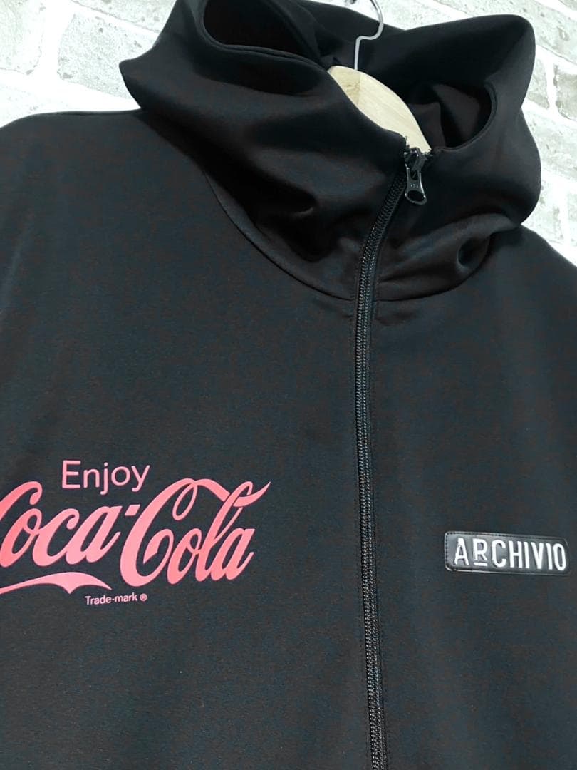 【24時間以内/送料無料】 新品 アルチビオ メンズ パーカー コカコーラ 50