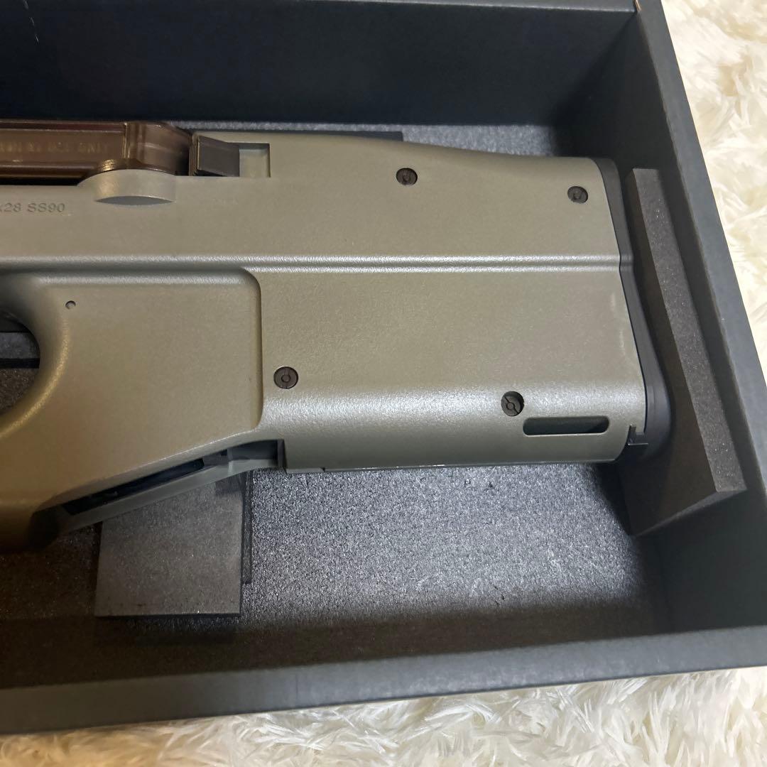 【美品】東京マルイ 電動ガン PS90HC　P90