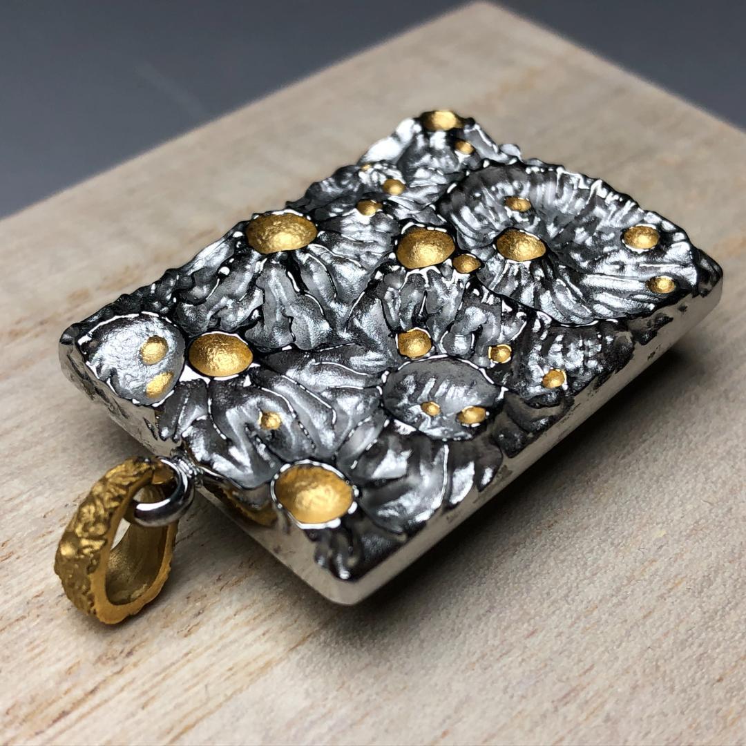 パラサイト隕石 　ペンダントトップ　石鉄隕石　セリコ隕石 銀　共箱