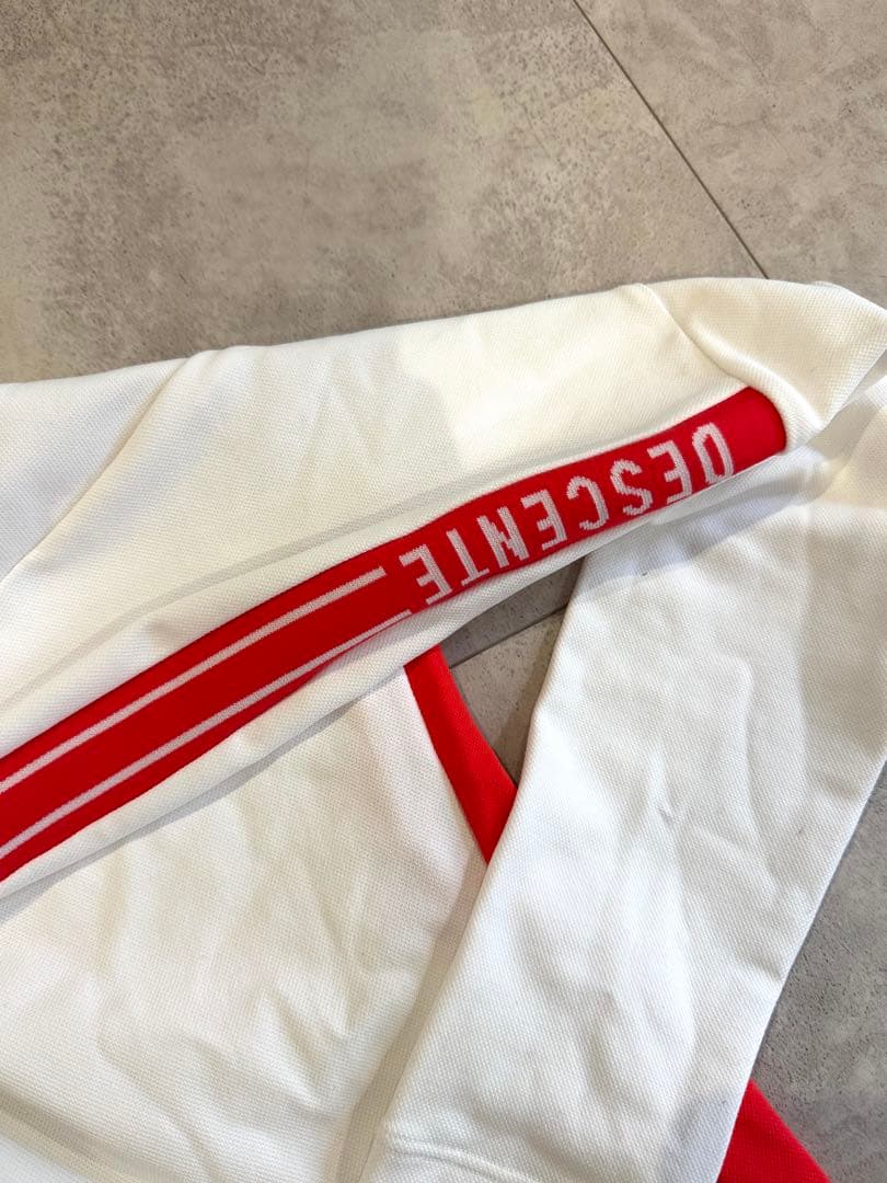 デサント　ゴルフ　レディース長袖ポロシャツ ホワイト/レッド M