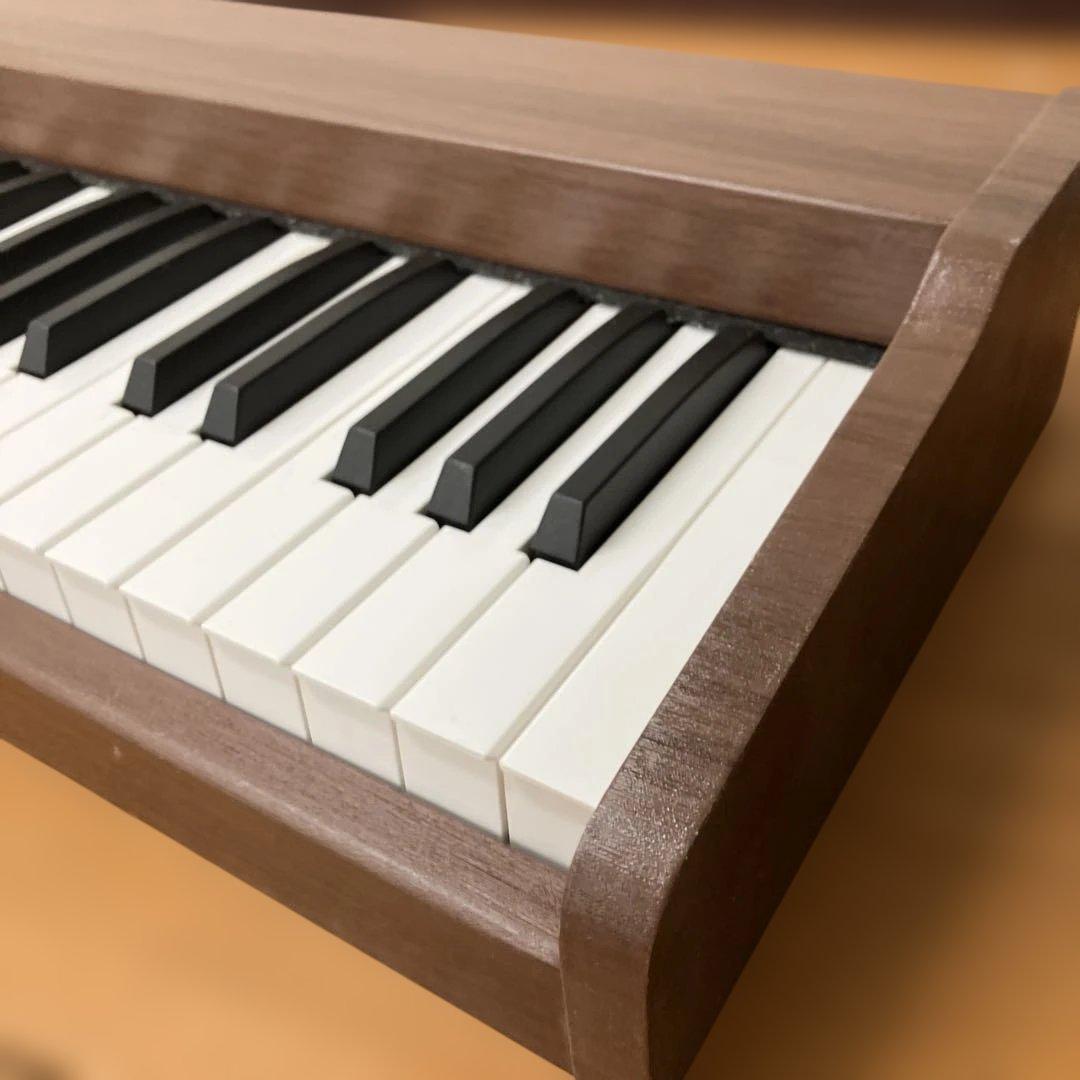 N505カリーナ 電子ピアノ 88鍵盤 2023年製 スタンド付き 動作確認済み